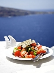 298_398_how-to-make-an-authentic-greek-salad